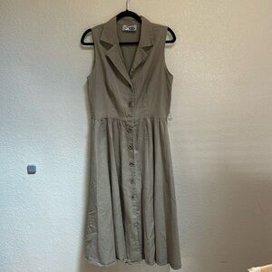 Sleeveless Maxi Dress